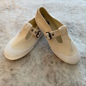 New! Vans Mary Jane Style 93 Shoe
